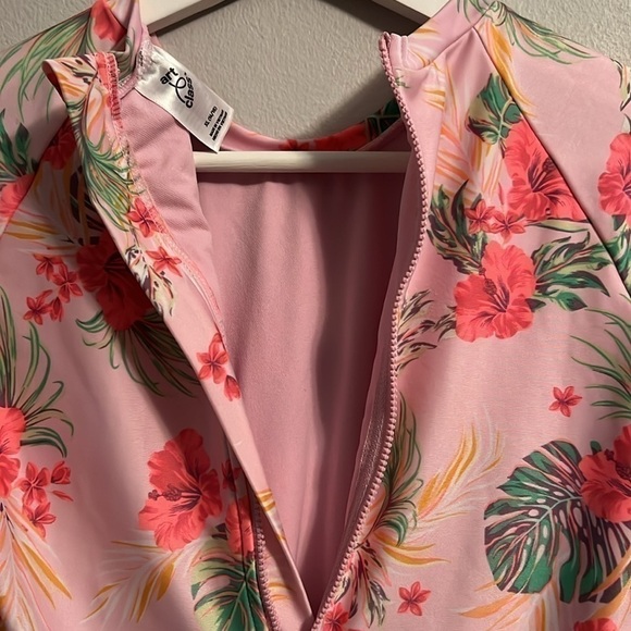 🩱Art Class Girls One Piece Pink Floral Rashguard Swimsuit size 14/16 pool - Picture 8 of 11